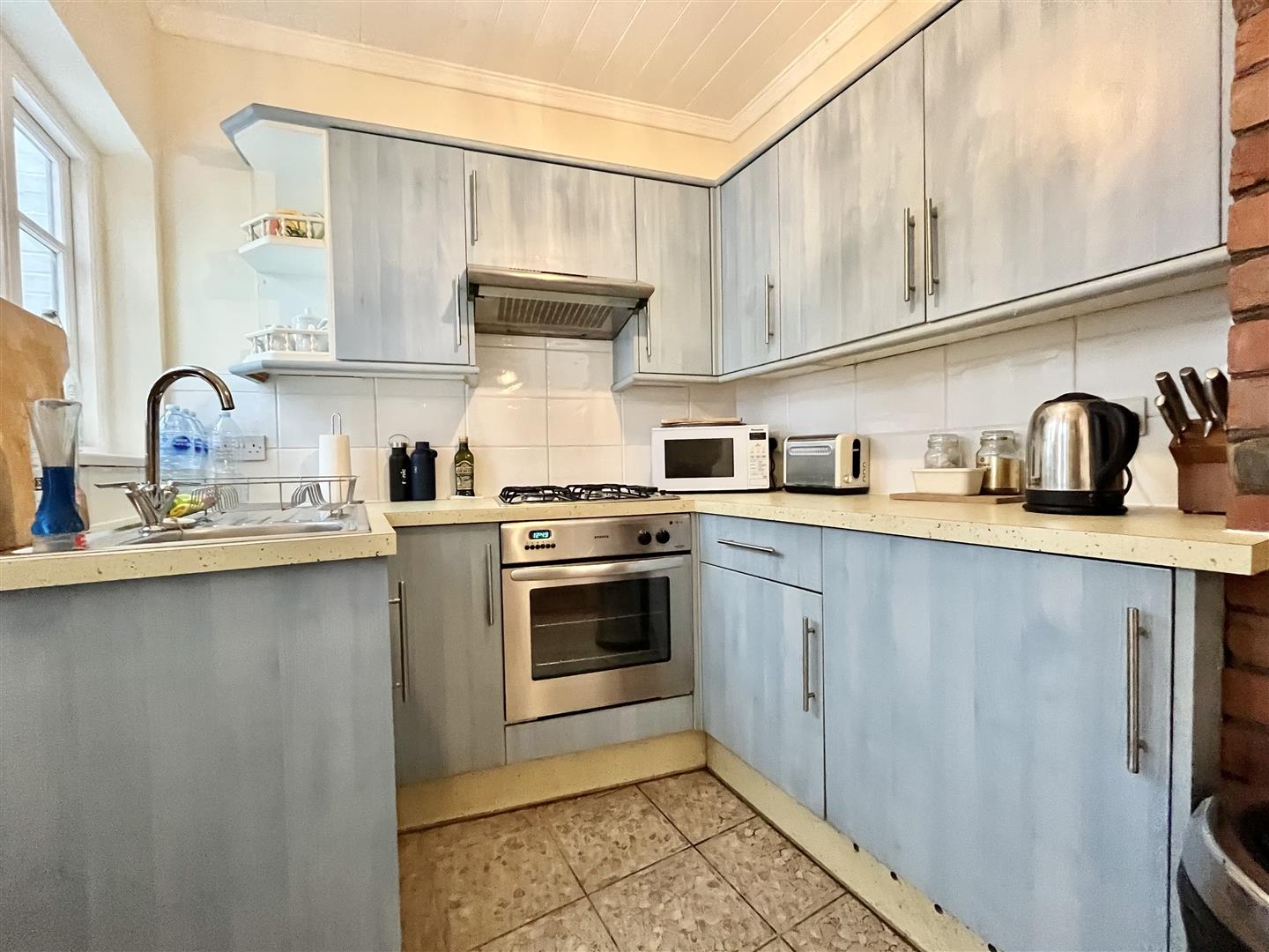 4 bed property in Rock-A-Nore Road, Old Town, Hastings